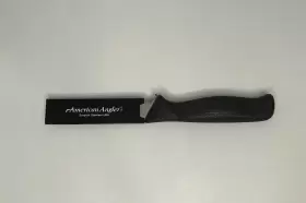 079061300091 AMERICAN ANGLER Serrated Surgical Steel Knife #2
