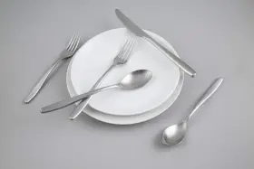 719978838002 CAMBRIDGE Silversmiths Averie Flatware Set #3