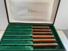 M254 MIRACLE Edge Boxed Set Steak Knives Butter Wood Handle