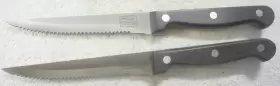4E11D CHICAGO CUTLERY Couteau Serrated Steak Knives