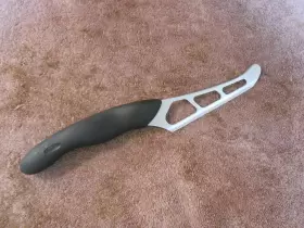 1504KC CUTCO Olean Cheese Knife Rubber Handle Clean Shiny #2