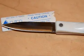 1720-KA CUTCO Straight Edge Blade Paring Knife Pearl Handle 1720-KA CUTCO Straight Edge Blade Paring Knife Pearl Handle