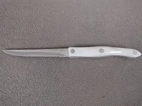 1721-KC CUTCO Trimmer Serrated Blade Pearl Handle Forever #2
