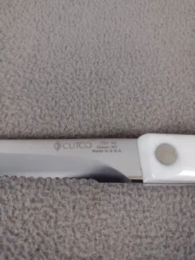 1721-KC CUTCO Trimmer Serrated Blade Pearl Handle Forever #3