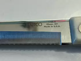 1724 CUTCO Je Bread Slicer Knife Pearl Olean #2