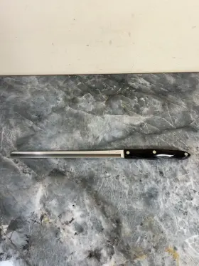 1724-KD CUTCO Serated Slice Bread Knife Swirl Handle