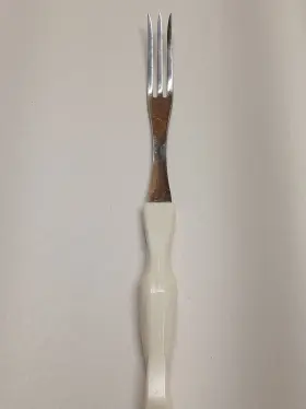 1726-JJ CUTCO Fork Meat Turning Classic Pearl Handle