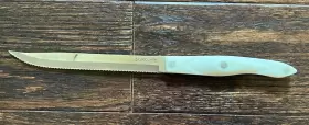 1729-JC CUTCO Serrated Carver Knife Pearl Handle