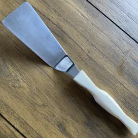 1755-KA CUTCO Turn Serve Pearl Handle Spatula