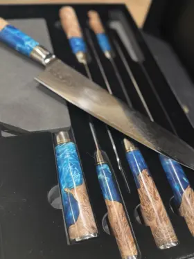 2001097GR DAMASCUS STEEL KNIVES Knife Set