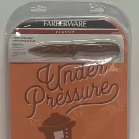 045908134037 FARBERWARE Faberware Cutting Mat Paring Knife #2