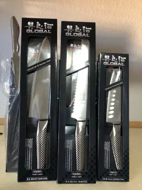 KS55906-B4 GLOBAL Cromoval Steel Knife Set Yoshikin