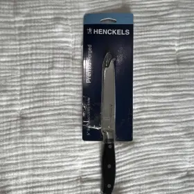 41319-133 HENCKELS Premio Forged Serrated Utility Knife