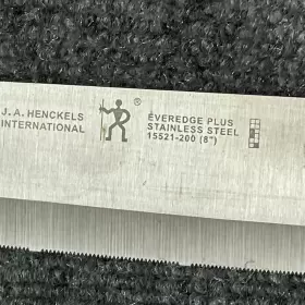 15521-200 J.A. HENCKELS INTERNATIONAL Chefs Knife Everedge #2