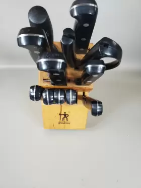 17550-000 J.A. HENCKELS INTERNATIONAL Knife Block Set #3