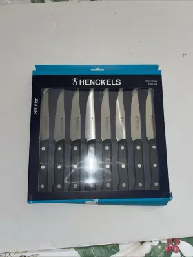 17551-008 J.A. HENCKELS INTERNATIONAL Steak Knife Set