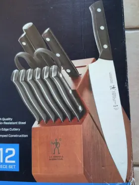17571-012 J.A. HENCKELS INTERNATIONAL Solution Edge Knife Set