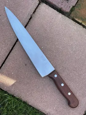 R80-10 KAI Kaicut Edges Ahead Kitchen Chefs Knife