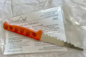 099901029036 KNIFE Pampered Chef Halloween Safe Cutter #3