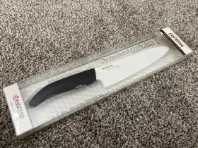FK-180WH-BK KYOCERA Ceramic Chefs Knife