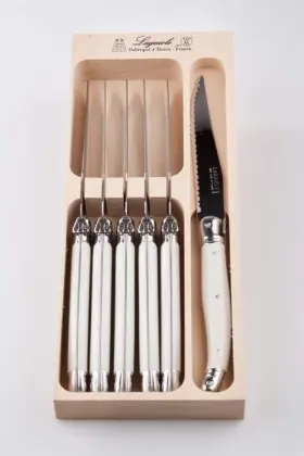 AV-70-10-CD-WHC LAGUIOLE Steak Knifes Colour Set Wooden Tray