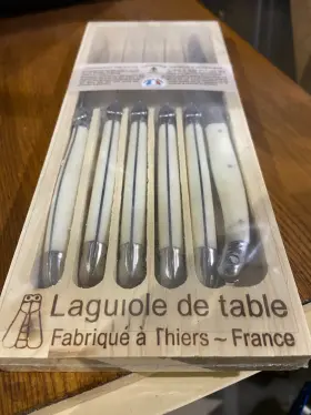 CC-825P LAGUIOLE Clermont Coutellerie Sharp Serrated Edge Set