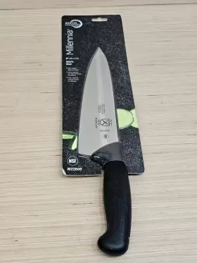 M22608 MERCER CULINARY Millennia Handle Chefs Knife