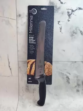M23210 MERCER CUTLERY Millennia Bread Knife Wavy Edge