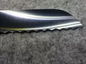 M20508 MERCER Culinary Genesis Bread Knife High Carbon Steel #3