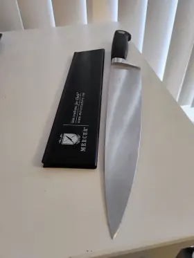 M20610 MERCER Culinary High Carbon Stain Steel Chefs Knife
