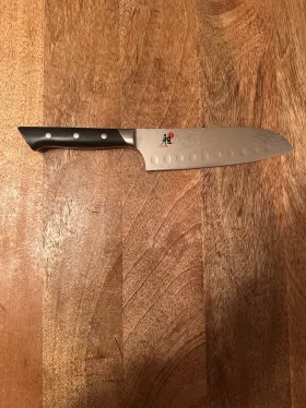 34204-183 MIYABI Morimoto Fusion Santoku