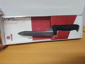 5620-7E MUNDIAL Offset Serrated Edge Bread Sandwich Knife