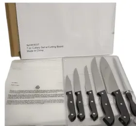 8037 OMAHA STEAKS Steak Knife Cutlery Set Cutting Board