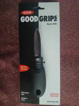 719812356815 OXO Grips Steel Slip Oyster Knife