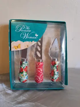045908129033 PIONEER WOMAN Cheese Knife Set Breezy Blossom