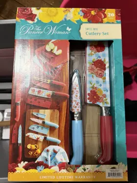 741393582253 PIONEER WOMAN Sweet Cutlery Set