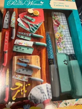 PWA102795514074 PIONEER WOMAN Cutlery Steel Sweet Romance Set