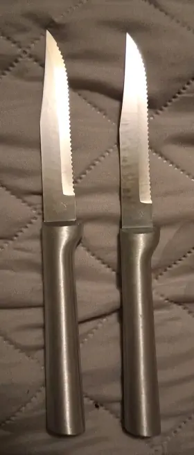 R105 RADA CUTLERY Set Steak Knife Serrated Edge Grilling