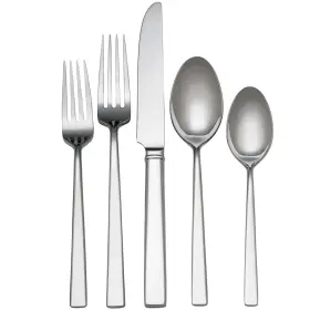 735092224033 REED BARTON Flatware Set