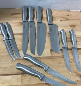 1572864 SABATIER Knife Set