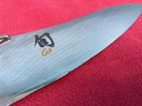 DM0508 SHUN Ken Onion Steel Chef Knife Handle #2