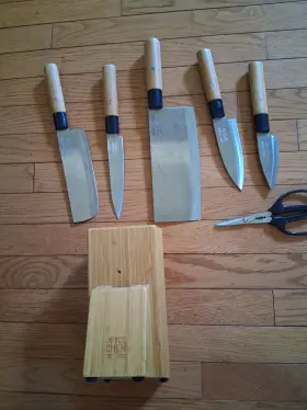 DM2003B SHUN Joyce Chen Classic Essential Block Asian Knife