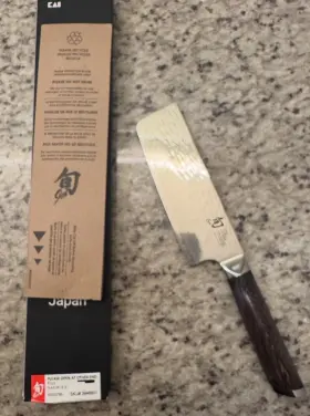 SGE0768 SHUN Fuji Nakiri Knife Box