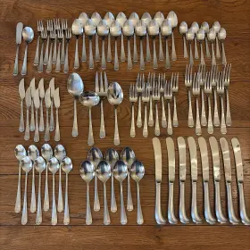 WLF3 COLONIAL Set Wesley Forge Flatware