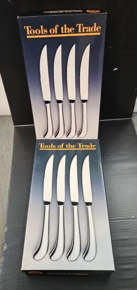 732996292298 THE CELLAR Tools Trade Partly Serrated Steel