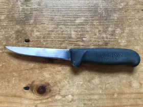 40614 VICTORINOX Fibrox Boning Knife