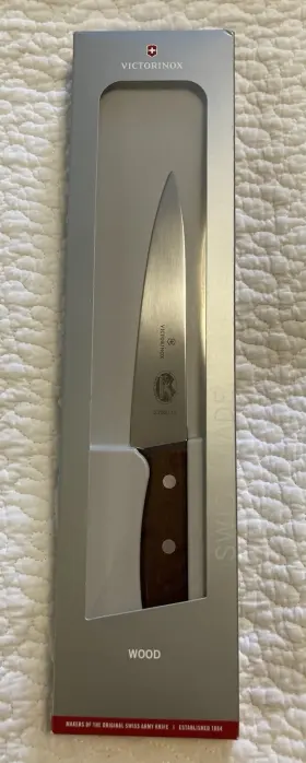 5.2000.15 VICTORINOX Utility Chef Knife Rosewood Handle