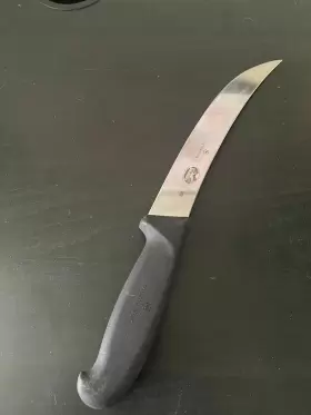 5.7203.20 VICTORINOX Curved Breaking Knife Fibrox Handle #2
