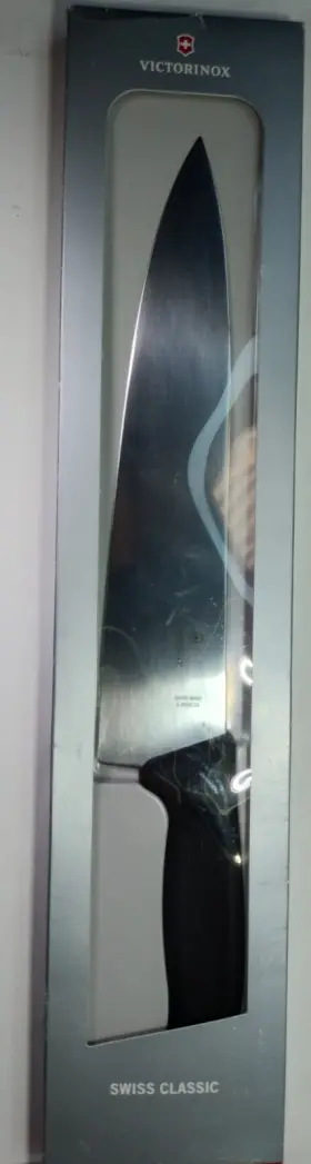 6.8003.25US1 VICTORINOX Swiss Classic Chef Knife Steel