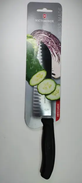 611160019844 VICTORINOX Swiss Classic Santoku Knife Granton